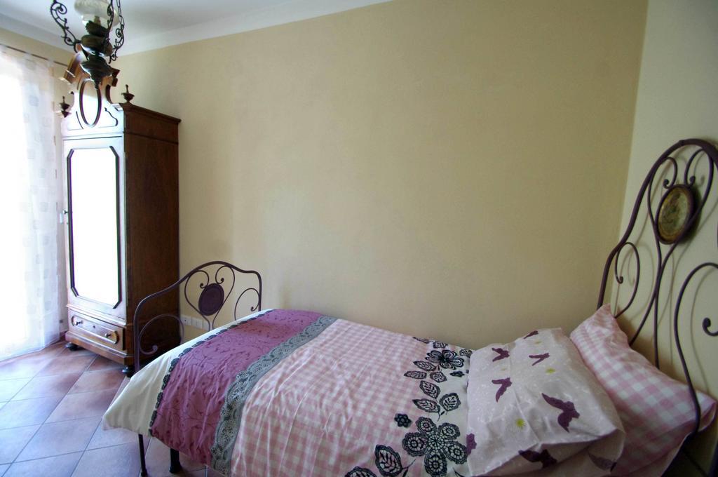 Agriturismo Mulino Del Castello Nasino Номер фото